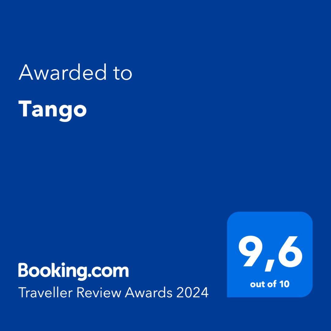 Appartamento Tango Sitges Esterno foto
